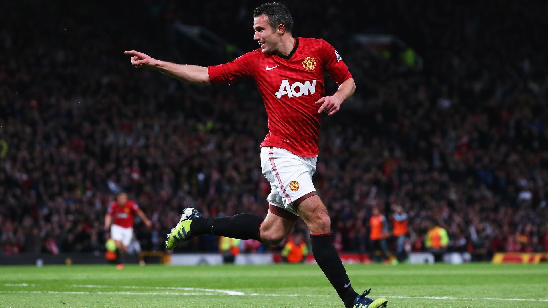 周末世乒赛焦点战！曼联迎战皇家马德里，大胜或上演